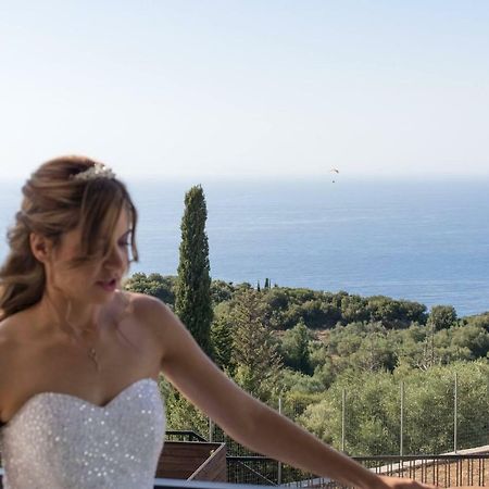 Villa Vera Ayios Nikitas Bagian luar foto