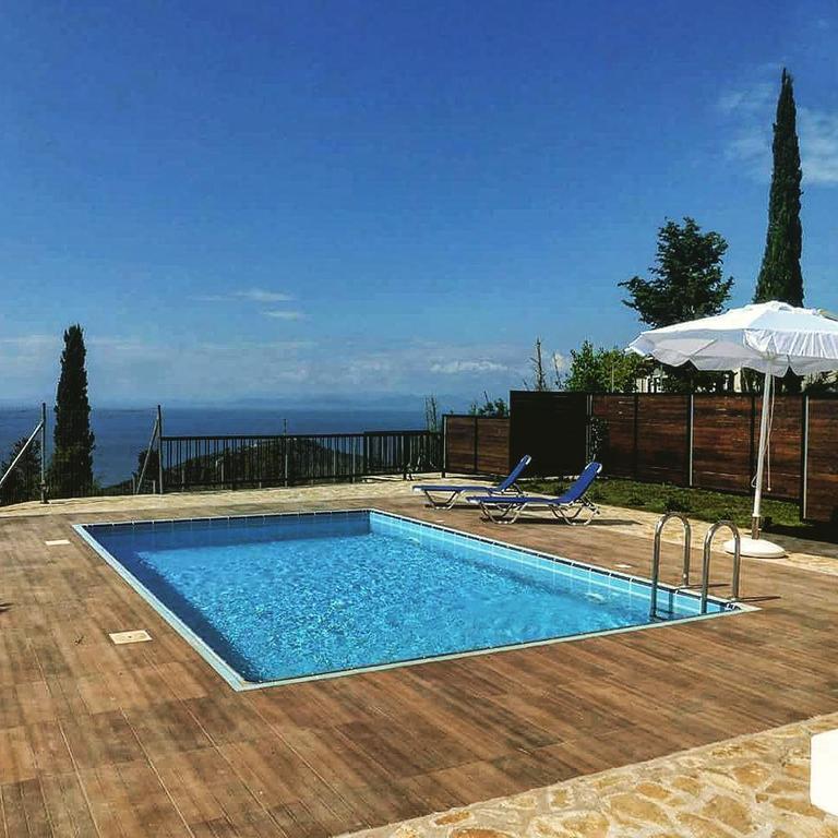 Villa Vera Ayios Nikitas Ruang foto