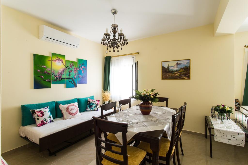 Villa Vera Ayios Nikitas Bagian luar foto