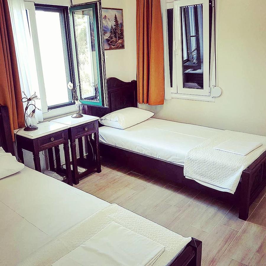 Villa Vera Ayios Nikitas Bagian luar foto