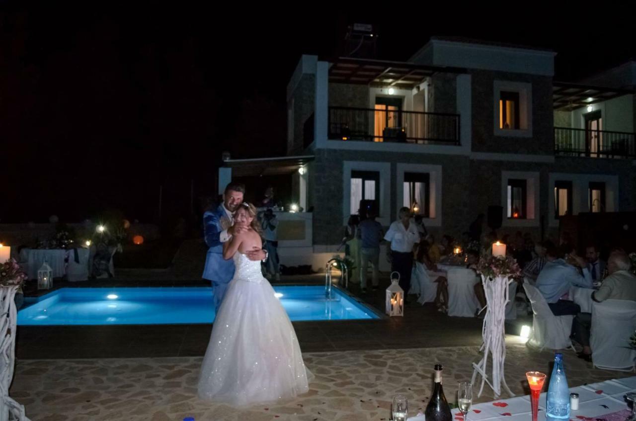 Villa Vera Ayios Nikitas Bagian luar foto